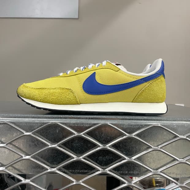 나이키 와플 트레이너 2 옐로우 스트라이크 255  (gr-4279)