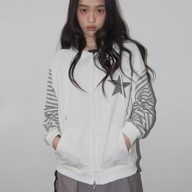 썸플레이스 스타 스트라이프 후드집업