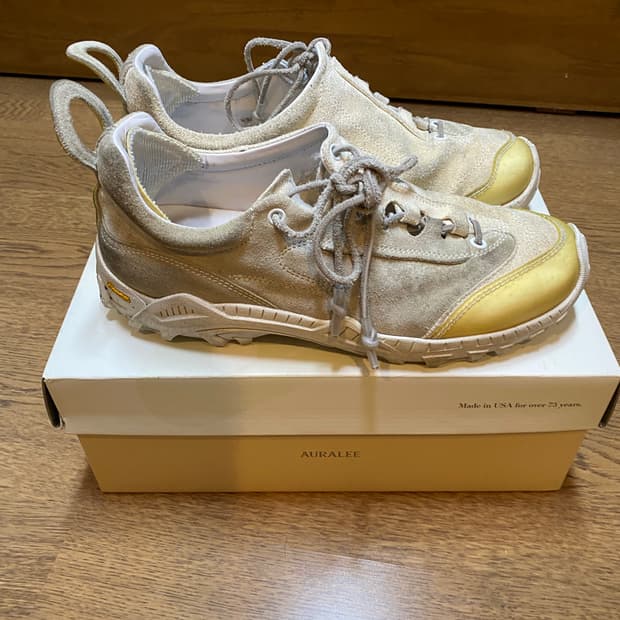 아워레가시 가베 쉐도우 플레이 화이트 42