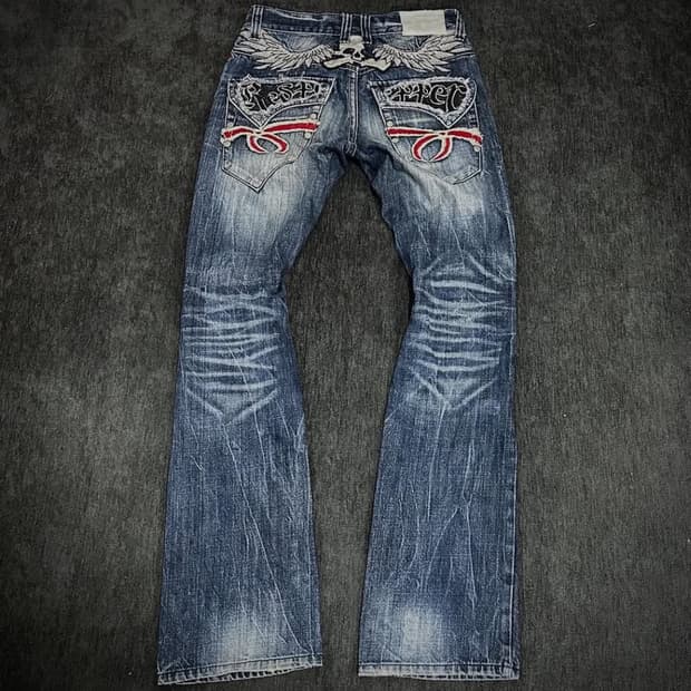 Red pepper 00's skull embroider denim