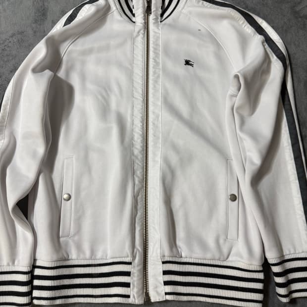 버버리 블랙라벨(Burberry Black Label)