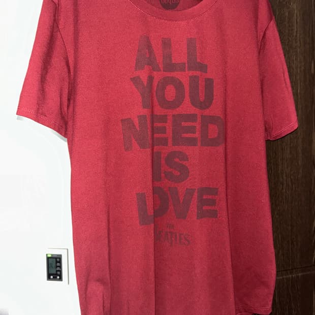 Beatles ‘All You Need Is Love‘ T-Shirts
