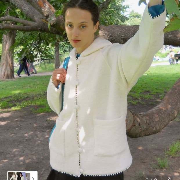 페스토 후디드 부클 가디건 도브