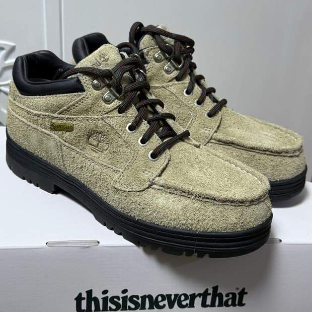 디스이즈네버댓 x 팀버랜드 미드부츠 (255)