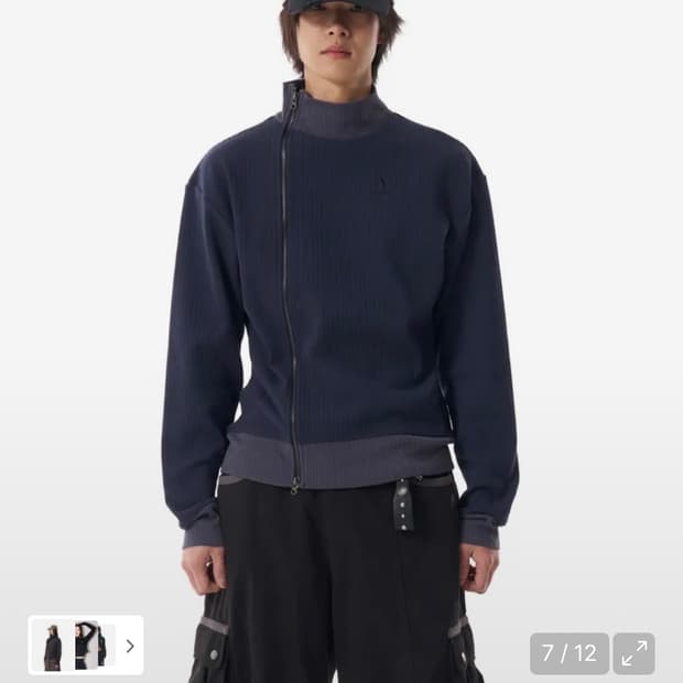 아캄 사이드넥 집업 네이비 2사이즈