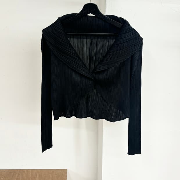 플리츠 플리즈 블랙 숄 카라 플리츠 가디건