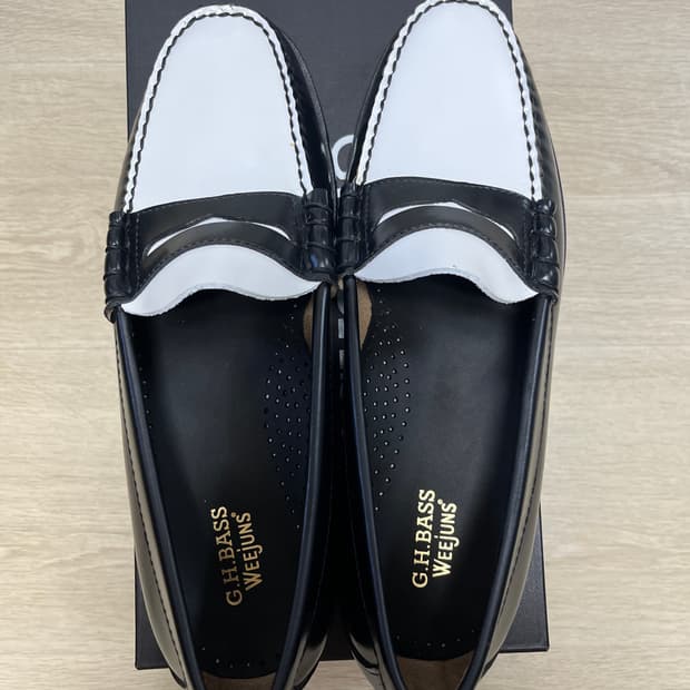bass (스펙테이터 로퍼)MENS LARSON WEEJUNS LOAFE