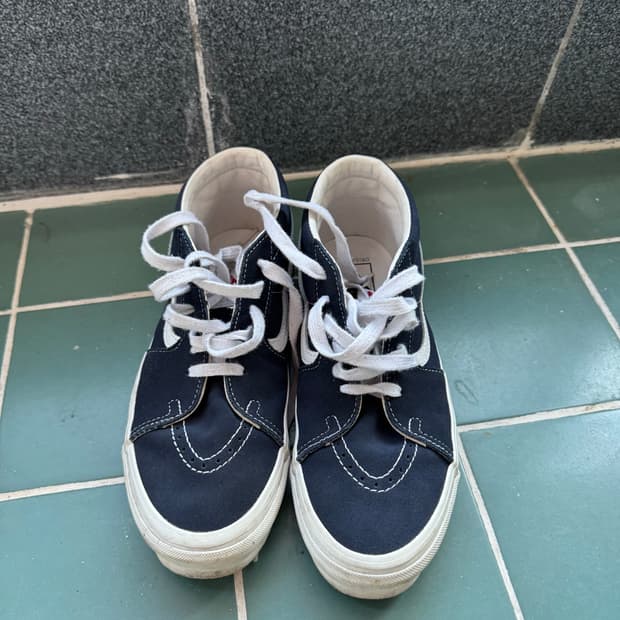 반스 볼트 스케이트 미드 255