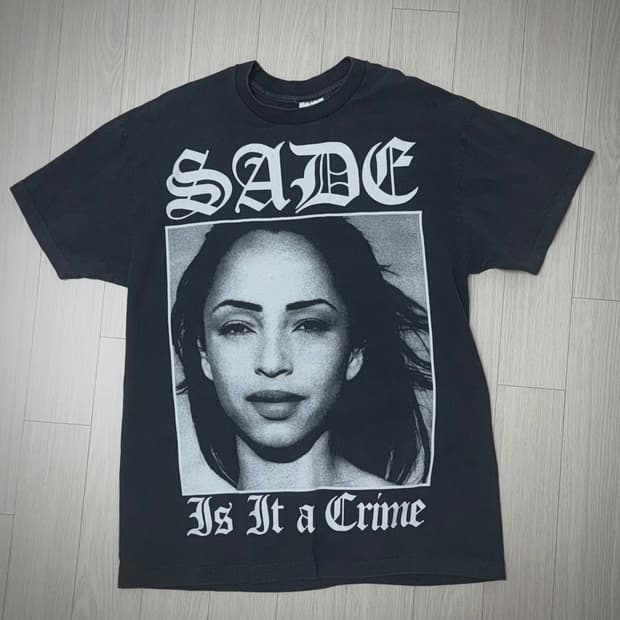 SADE ”Is it a crime?“ t-shirt 샤데 빈티지 티셔츠