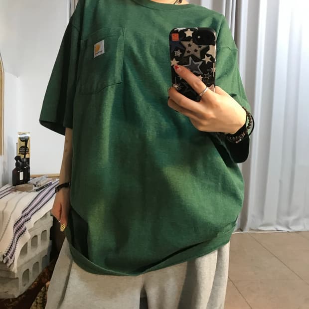 칼하트 포켓 반팔 티 