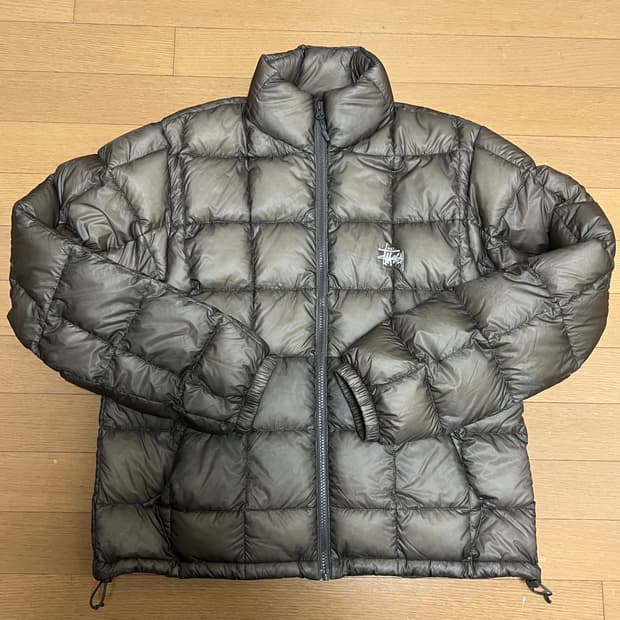 스투시 미드웨이트 푸퍼 토프 S