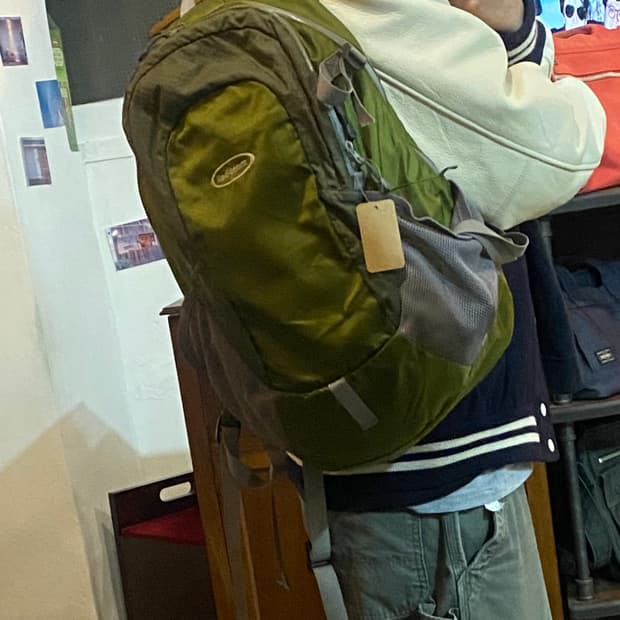 몽벨 백팩 카키