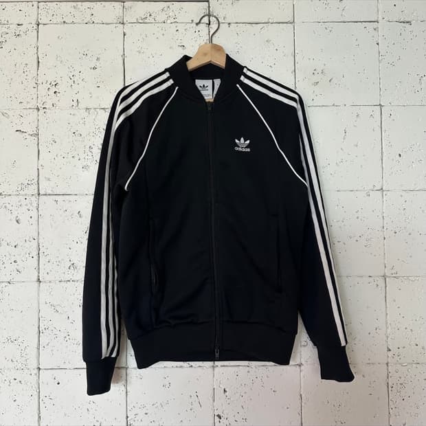 어디다스 블랙 트랙탑 져지