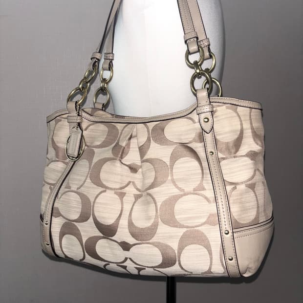 Coach vintage pattern shoulder bag