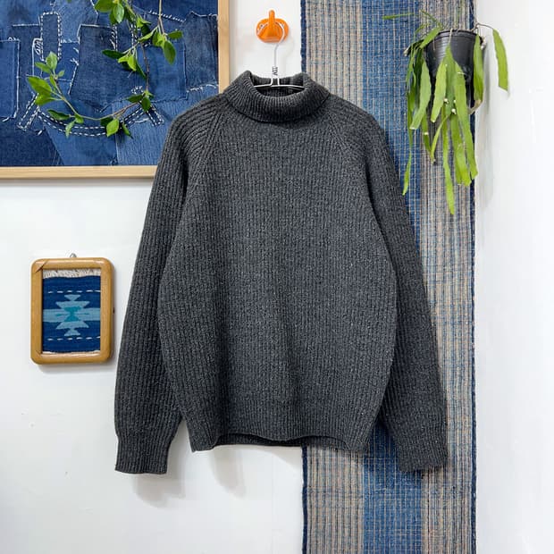 POSITION FIVE Turtleneck Knitwear