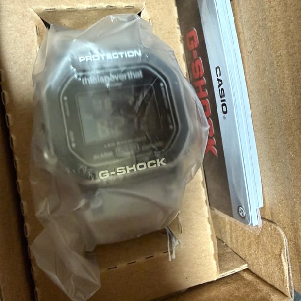 [국내정발] 지샥 x 디스이즈네버댓 DW-5600TNT-7DR 새상품
