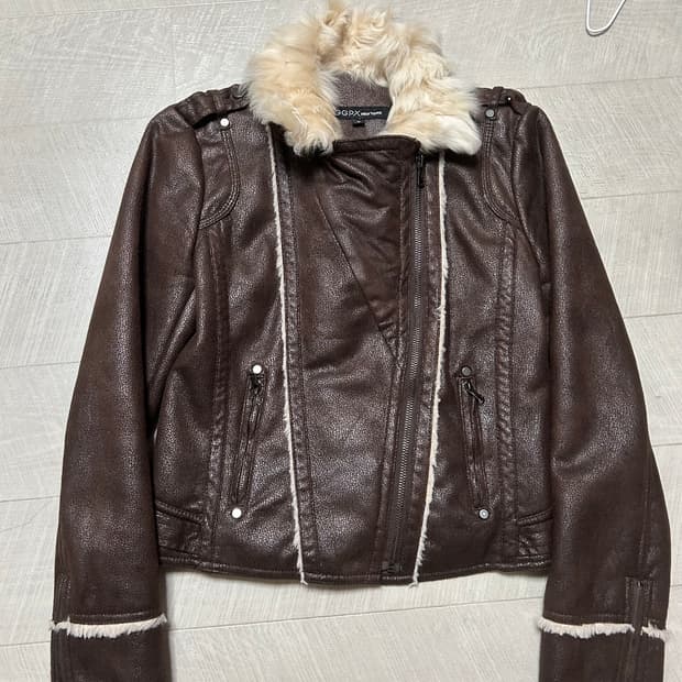 Y2k 빈티지 울프죠 무스탕