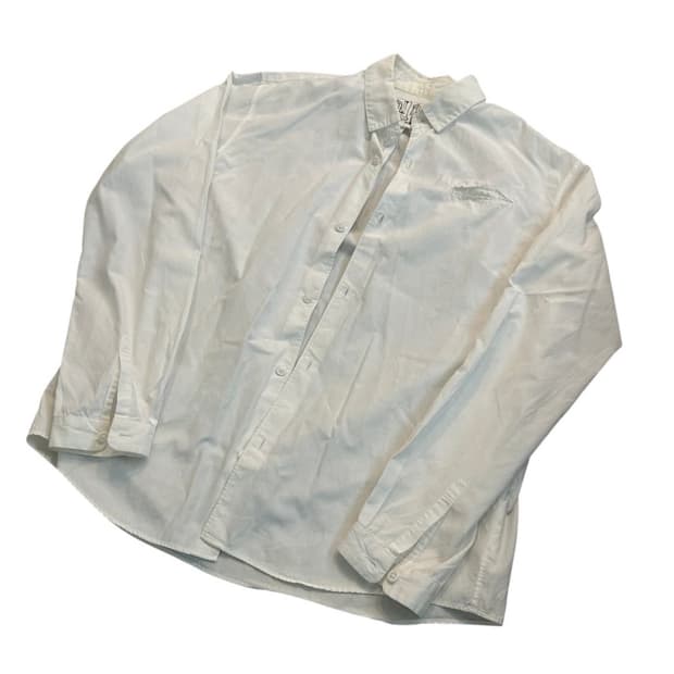 디가웰 긴팔 화이트 셔츠