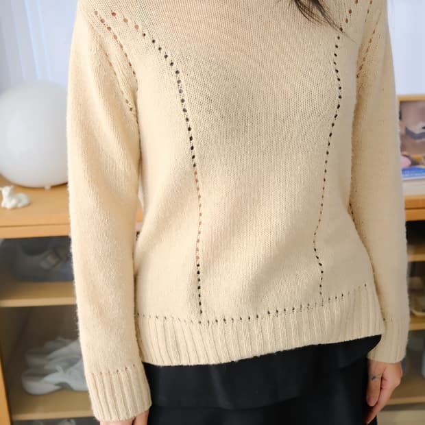 Cashmere back button cardigan