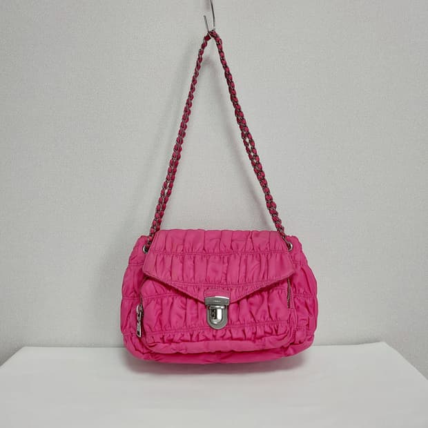 [정품] 프라다 핑크 테수토 고프레 숄더백