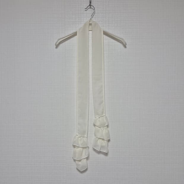 Japanese vintage 프릴 스카프 아이보리