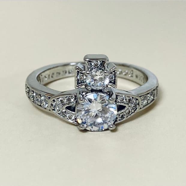 비비안웨스트우드 아카이브 화이트 크리스탈 orb링 반지