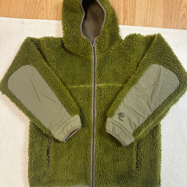 (M) 파타고니아 빈티지 리듬후디 그린 딥파일