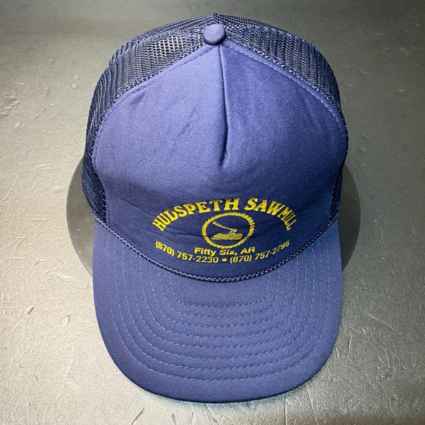 Nissun vintage trucker cap