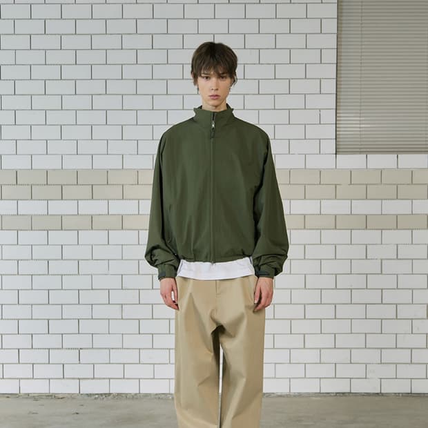 Stu 레터링 윈드브레이커 L 카키