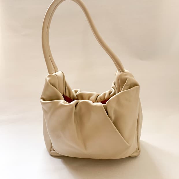 스타우드 만두 숄더 백