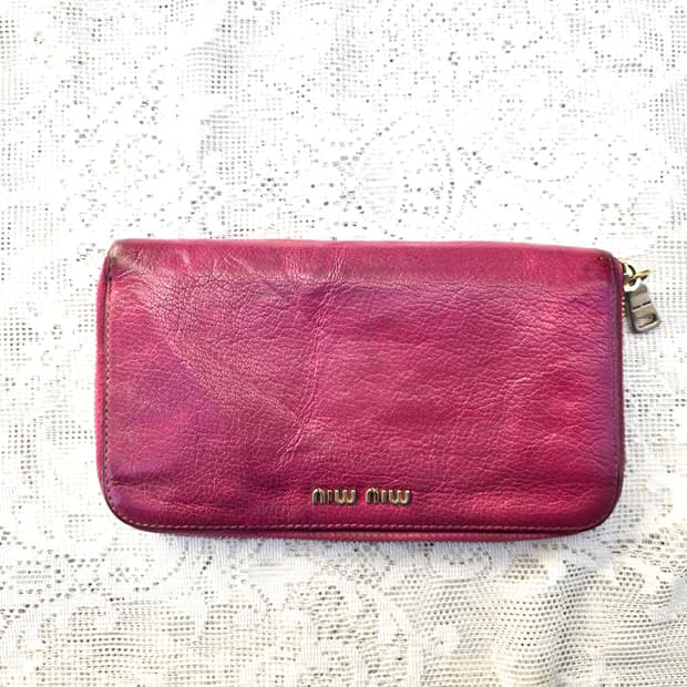 미우미우 장지갑 (made in italy)