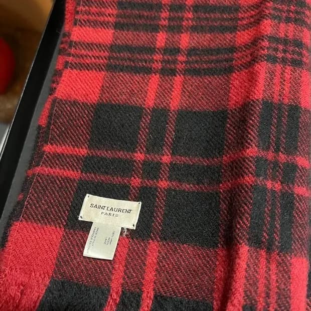 Saint laurent 생로랑 타탄체크 머플러