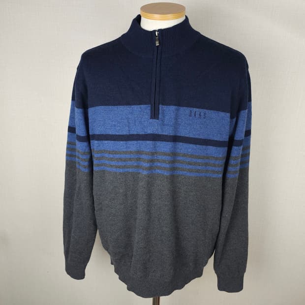 닥스 방풍 반집업니트티 남자105사이즈 