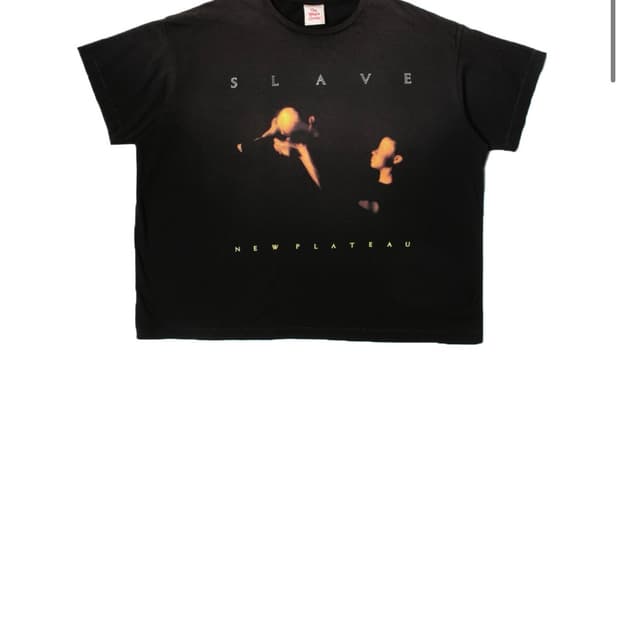 더 뤡코즈 반팔 1사이즈 구매합니다.