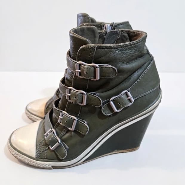 아쉬 웨지힐 스니커즈 올리브 그린