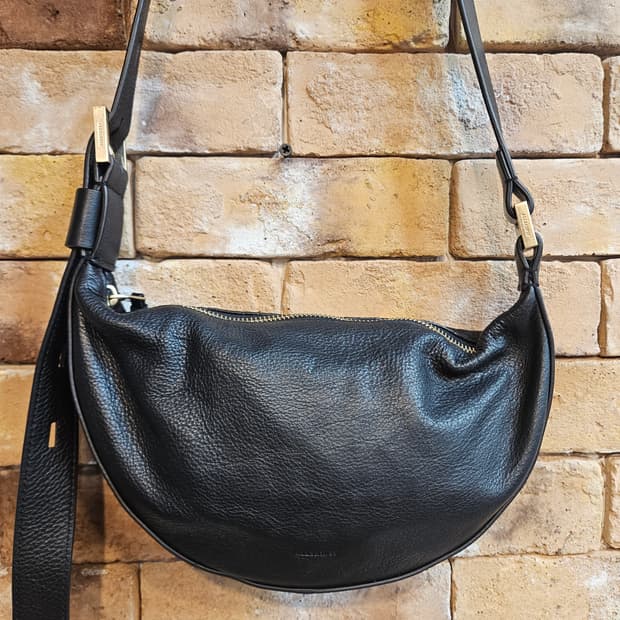 올세인츠 블랙 가죽 크로스백