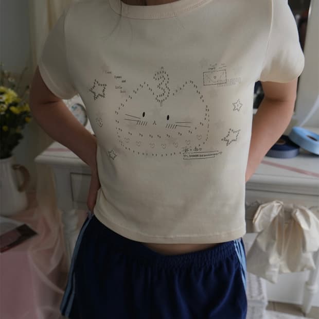 (새상품) 샤키리 Birthday kiri top