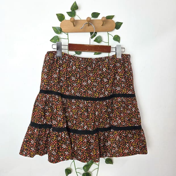 잔꽃 캉캉 미니 스커트