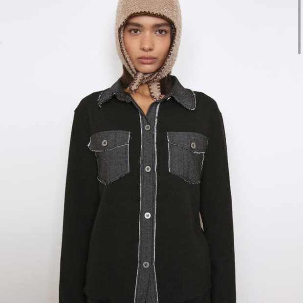 폴리수엠 데님패치워크 셔츠 니트