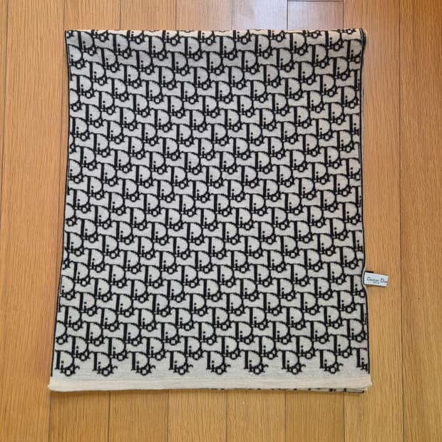 크리스찬 디올 오블리크 리버시블 울 머플러