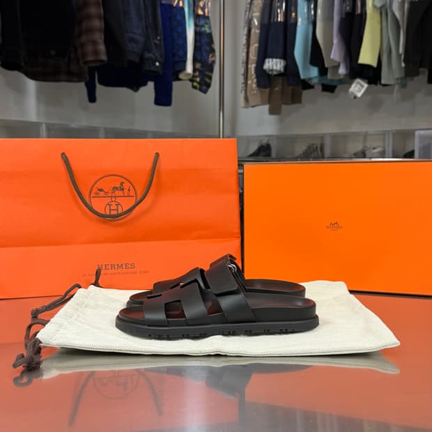 [리오브] 에르메스 시프레 카프스킨 샌들 슬리퍼