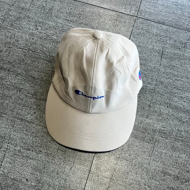 Champion 챔피온 올드스쿨아메카지 볼캡모자 베이지