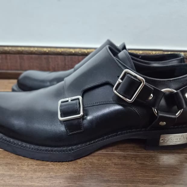 디올 버클 더비 슈즈 팝니다 루이비통 구찌 프라다