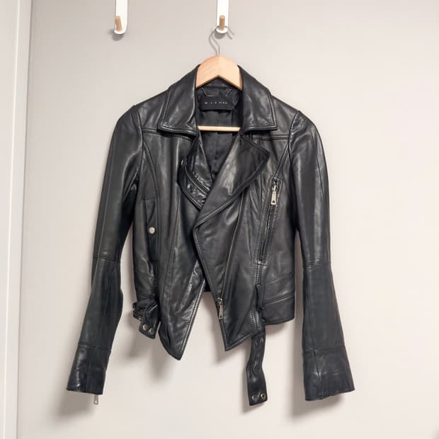 램스킨 카라 레더자켓