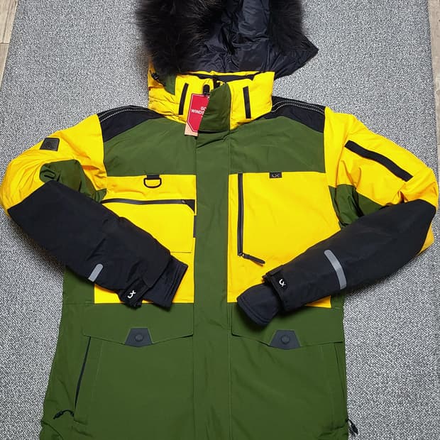 고어텍스 윈드스토퍼 대장급 거위구스패딩 100L 새제품