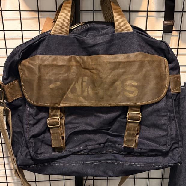 (정품) 아디다스 빈티지 크로스백 a1