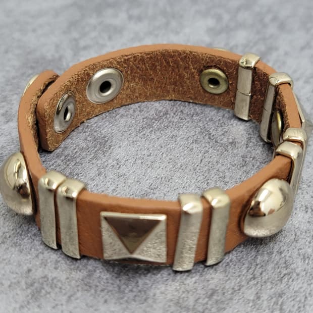 stud leather bracelet