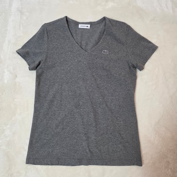 (100)여성 라코스테 슬림 브이넥 반팔 티셔츠