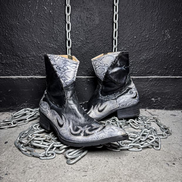 RED COVER – Western Tribal Leather Boots