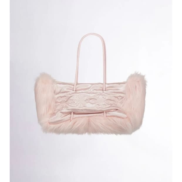 스컬프터  Fluffy Slouchy Satin Bag